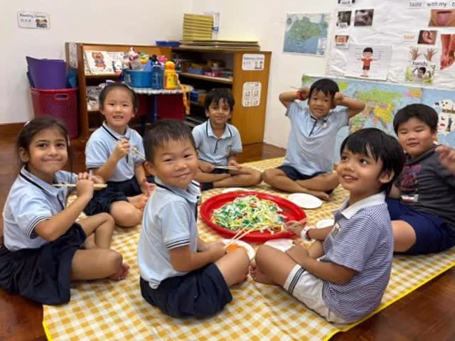 Our young stars celebrated the last day of CNY with a lively louhei session, filling the air with laughter and auspicious greetings! 🥢🎊

一帆风顺 🌊 Smooth sailing ahead
二龙腾飞 🐉 Double dragons soaring
三阳开泰 ☀️ A bright and prosperous year
四季平安 🍃 Peace all year round
五福临门 🎁 Five blessings at your door
六六大顺 ✅ Everything going smoothly
七星高照 ⭐ Luck shining upon you
八方来财 💰 Wealth from all directions
九九同心 ❤️ Unity and harmony
十全十美 🌟 Perfect in every way

Wishing everyone a year of abundance, joy, and success! 🧧🐉✨

#StarshineMontessori #Louhei #CNYCelebration #AuspiciousGreetings #ProsperityToss #新年快乐
